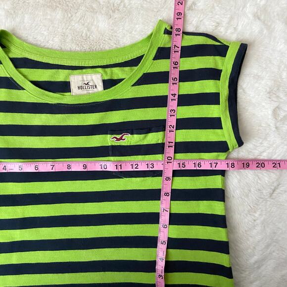 Hollister Striped Tee - Picture 5 of 5